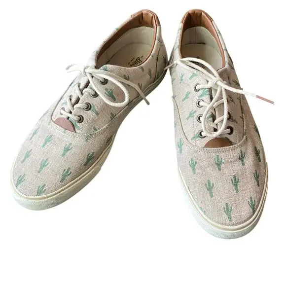 GH BASS & CO Cactus Print Canvas Sneakers Womens Sz 9 Tan Green Western - Picture 2 of 10